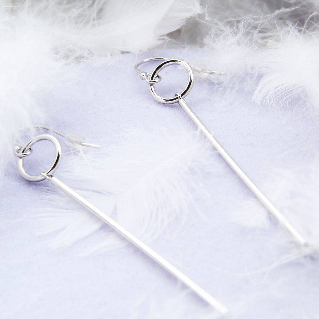 Kolczyki wiszące kółka z patykiem