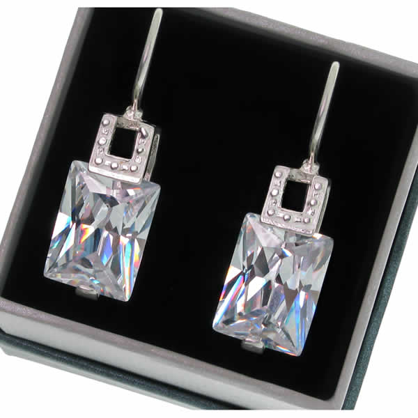 Kolczyki z białą cyrkonią 16x12mm bigiel