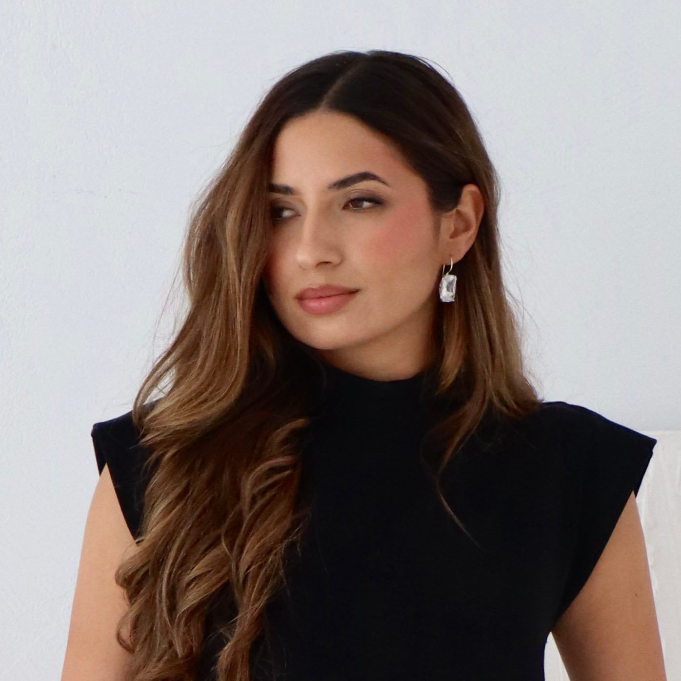 Kolczyki z dużą białą cyrkonią 20x11mm