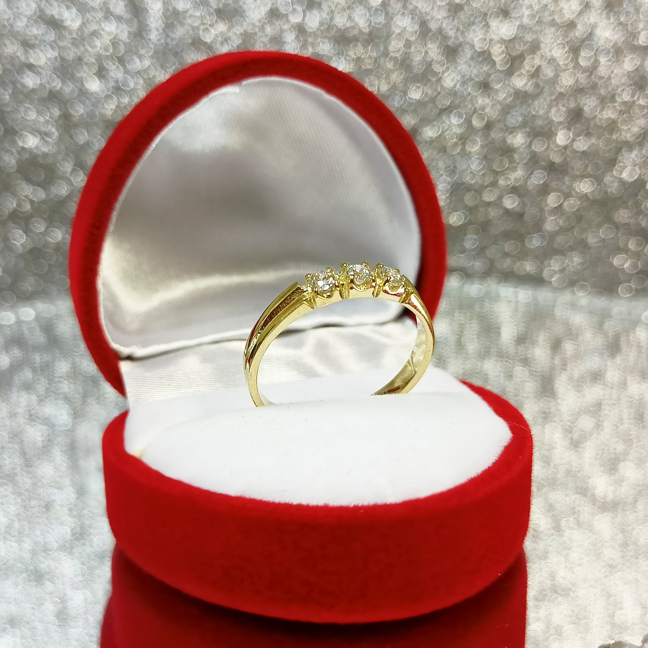 Złoty pierścionek podwójna obrączka