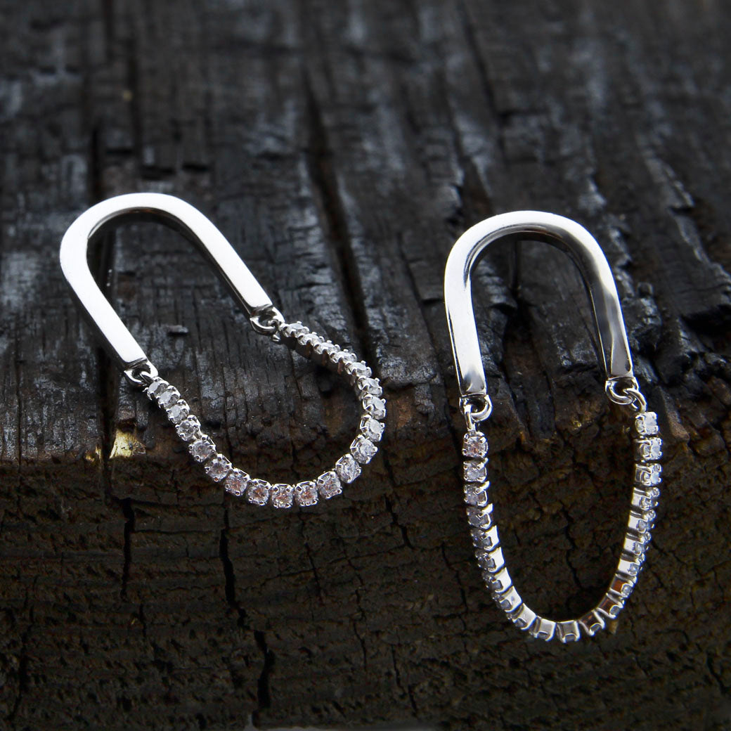 Kolczyki elipsy z łańcuszkiem