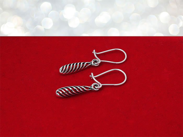 Kolczyki pasiaste wiszące