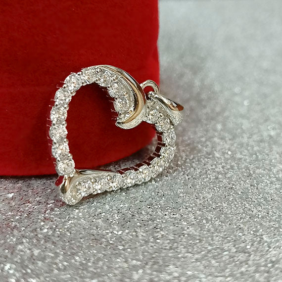 Łańcuszek z zawieszką w kształcie serca