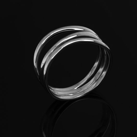 pierścionek przeplatany srebrny